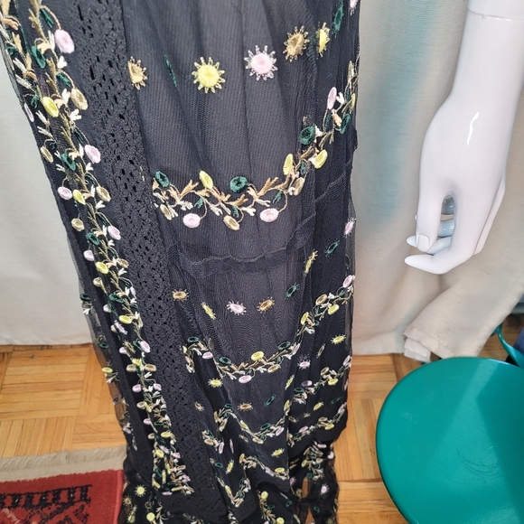 French Connection Springfield flower dress - Picture 8 of 13